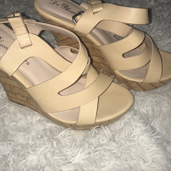 Shoes - Beige Wedges